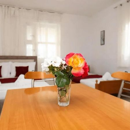 Vila Agolli Вльора Екстер'єр фото