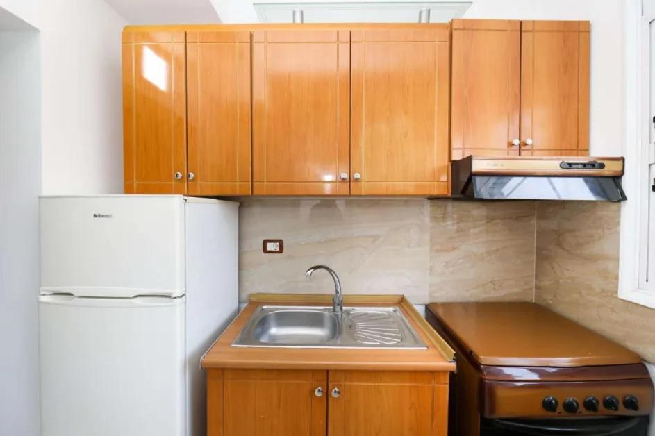 Vila Agolli Вльора Екстер'єр фото